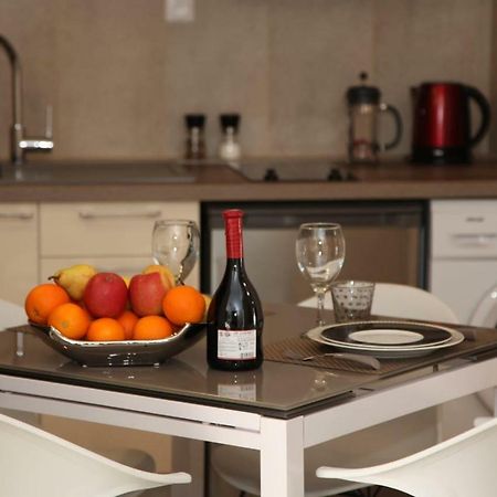 Stylish 2 Room Flat 60 Meters To The Beach Nice Eksteriør billede