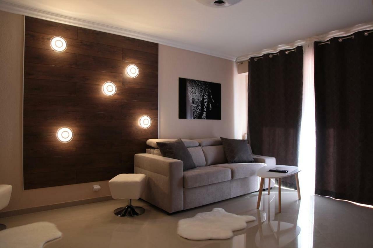 Stylish 2 Room Flat 60 Meters To The Beach Nice Eksteriør billede
