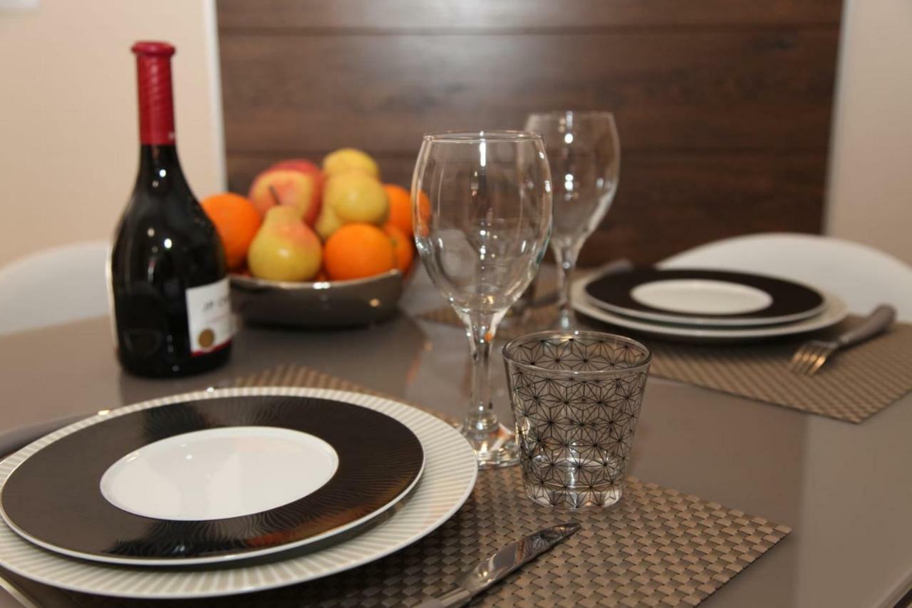 Stylish 2 Room Flat 60 Meters To The Beach Nice Eksteriør billede