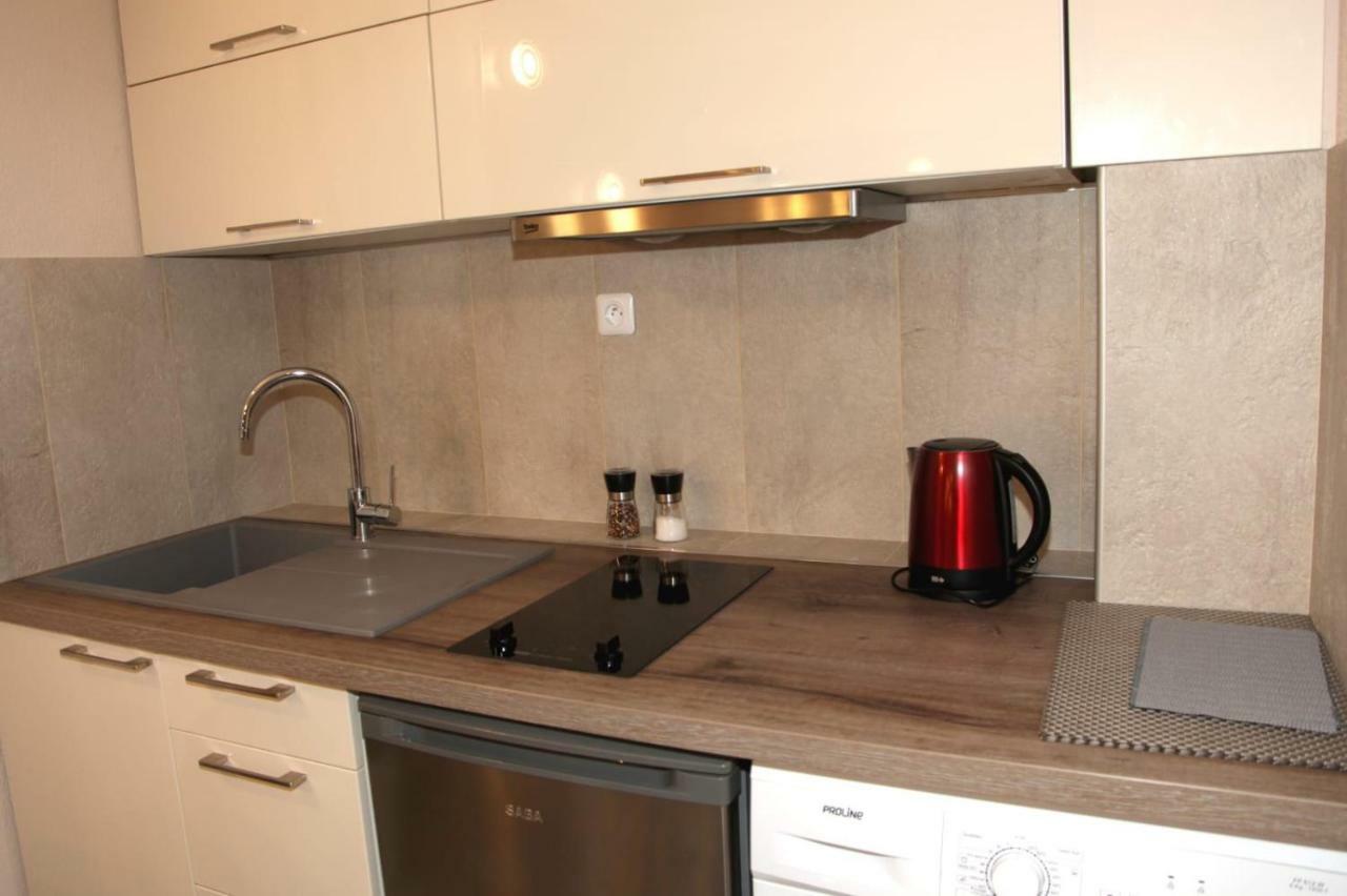Stylish 2 Room Flat 60 Meters To The Beach Nice Eksteriør billede