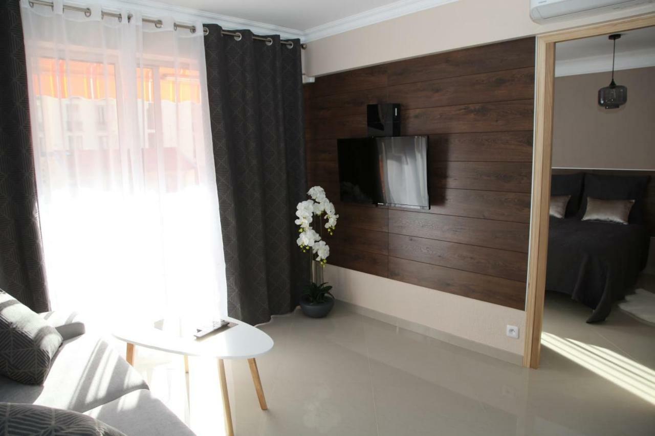 Stylish 2 Room Flat 60 Meters To The Beach Nice Eksteriør billede